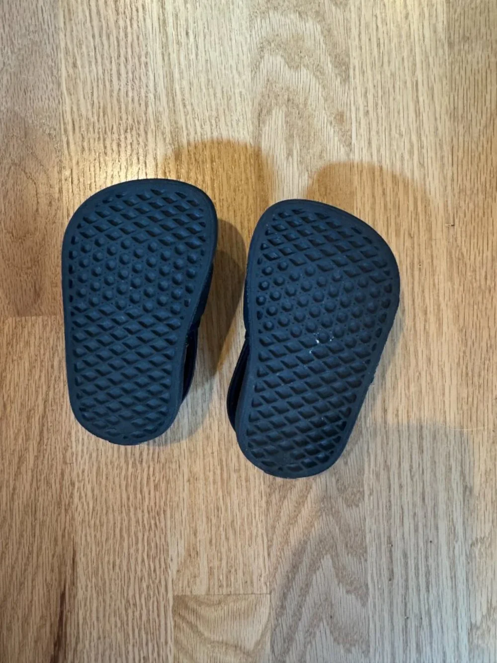Vans Toddler Slides Size 5 Black Heel Strap Sandals – Excellent Condition